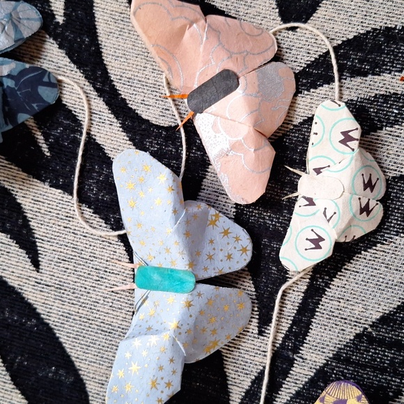 Delicate Origami Butterfly Garland - Picture 2 of 15